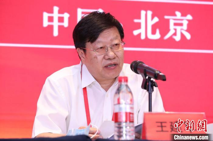 国家卫健委党组成员、全国老龄办党组书记、中国老龄协会会长王建军。