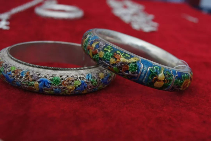 珐琅银器 图源：祥云县人民政府网站