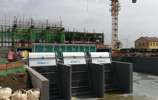潍坊寿光市：小清河防洪综合治理工程（潍坊段）羊桥泵站围堰正式拆除