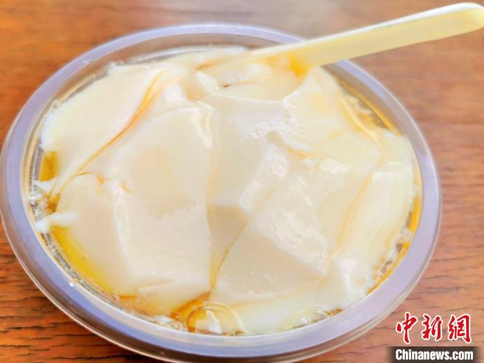 又甜又滑的豆腐花 李晓春 摄