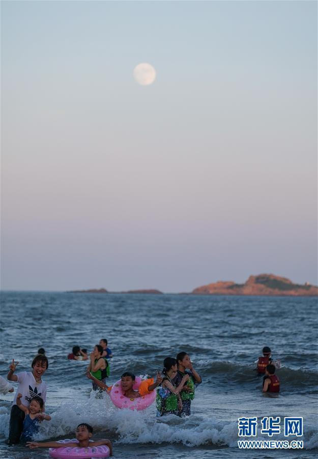 夏日“沙滩夜经济”打造舟山旅游特色品牌