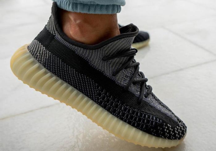 Yeezy 350 V2 这个新设计你喜欢吗？奥利奥配色下月发售