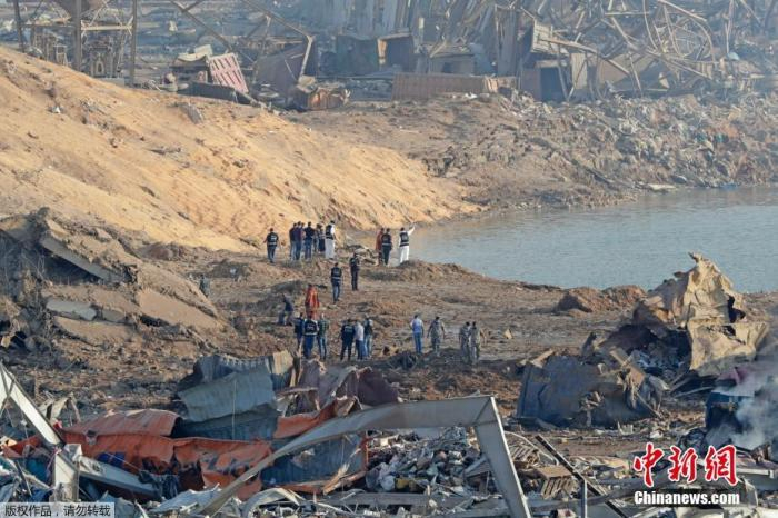 当地时间8月5日，黎巴嫩贝鲁特港口区发生剧烈爆炸后，现场建筑物被严重损毁。