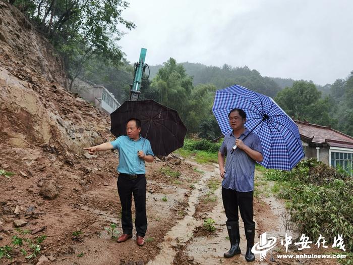 【榜样】心系群众的他病倒在了抗洪一线——记六安市金安区东河口镇党委副书记张成武