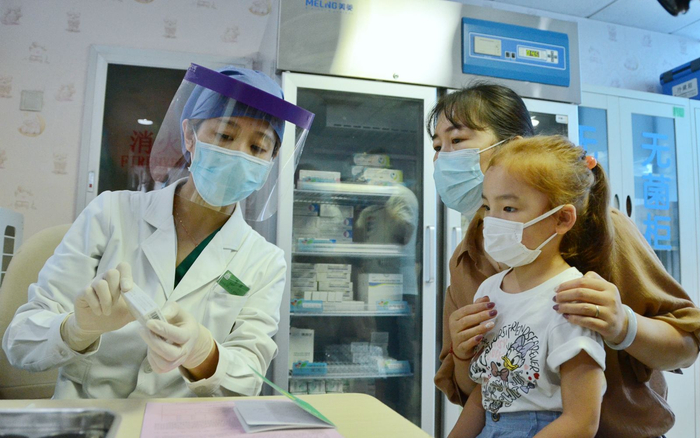  马连洼社区卫生服务中心完成国产13价肺炎疫苗北京首针接种。