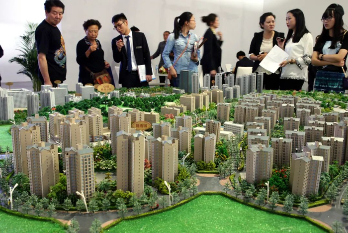 昆明春季房交会 陈飞 摄