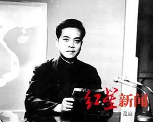  第一代《新闻联播》主播赵忠祥