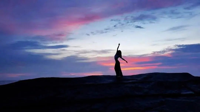 《海边即兴独舞》截图