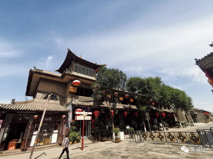 平遥古城内东、西大街上的街景  《等深线》记者 万笑天 摄