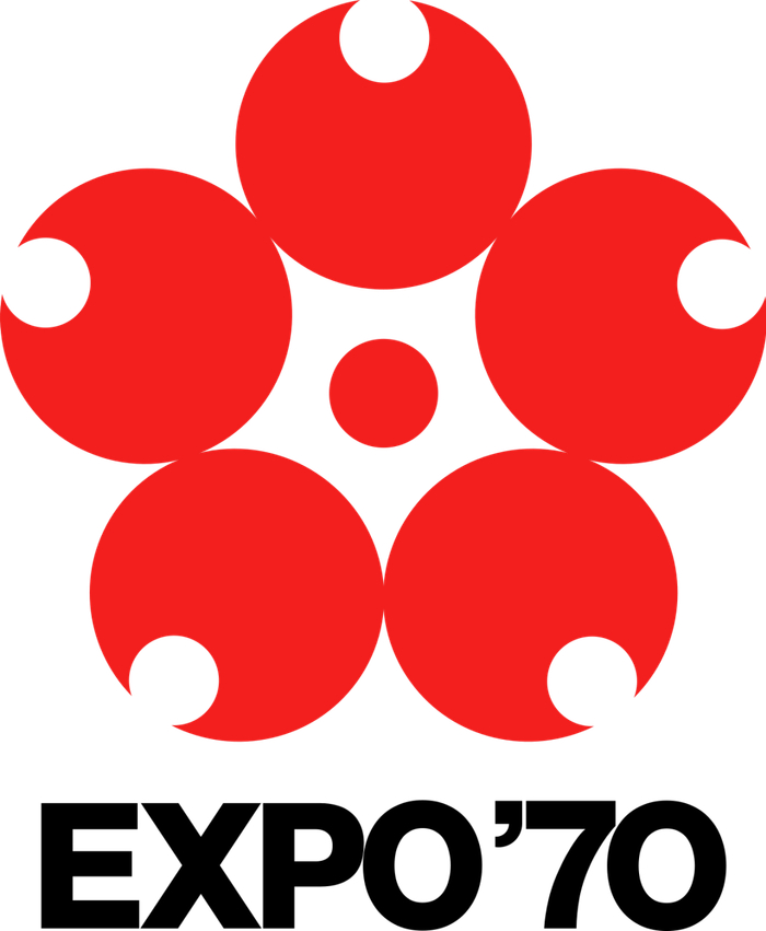 △ 1970 年大阪世博会的 logo。它由五片圆形花瓣组成一朵象征日本的樱花图案。图片来源 | Wikipedia