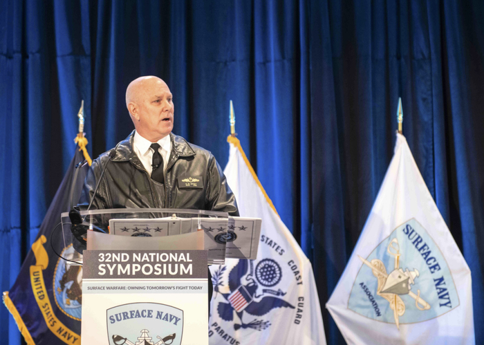 格雷迪上将（图源：美国海军）