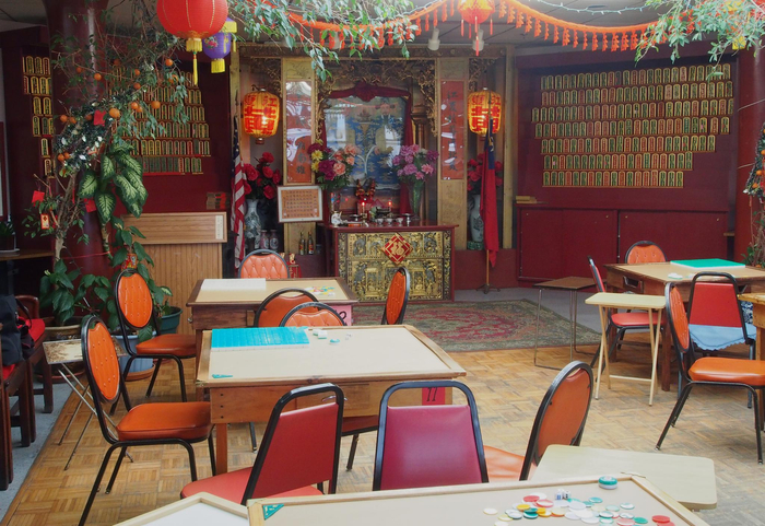 公所的祭坛与牌位