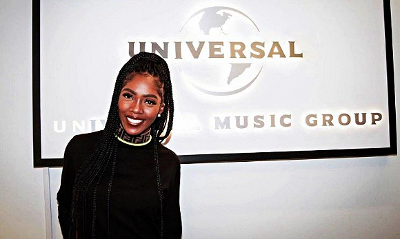 Tiwa Savage和环球音乐集团签约/mamostv