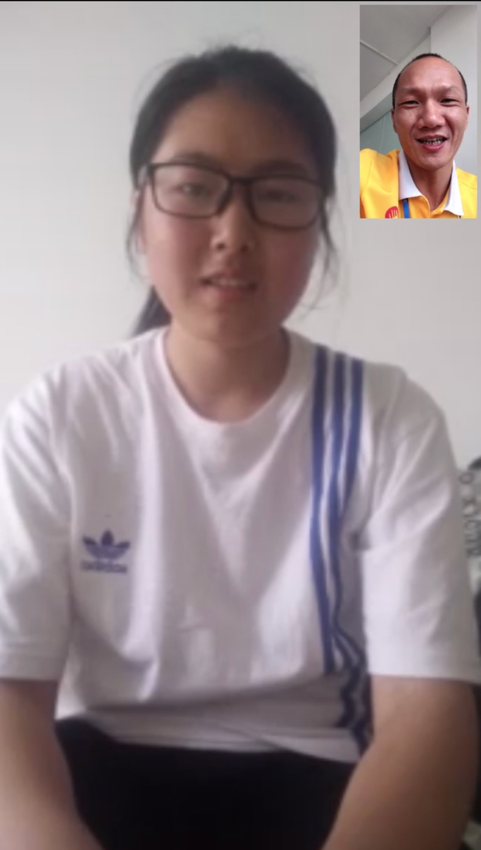 ↑ 王宝丽与刘水军视频连线