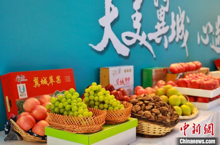 翼城县山川、丘陵、平川各占三分之一，多样的地域特点造就了丰富多样的物产。　刘伟 摄