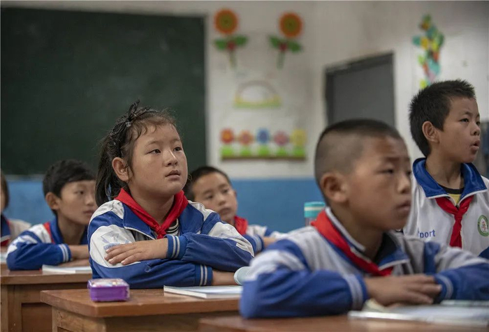 独龙江小学的孩子们在上课（2019年9月1日摄） 。新华社记者 江文耀 摄