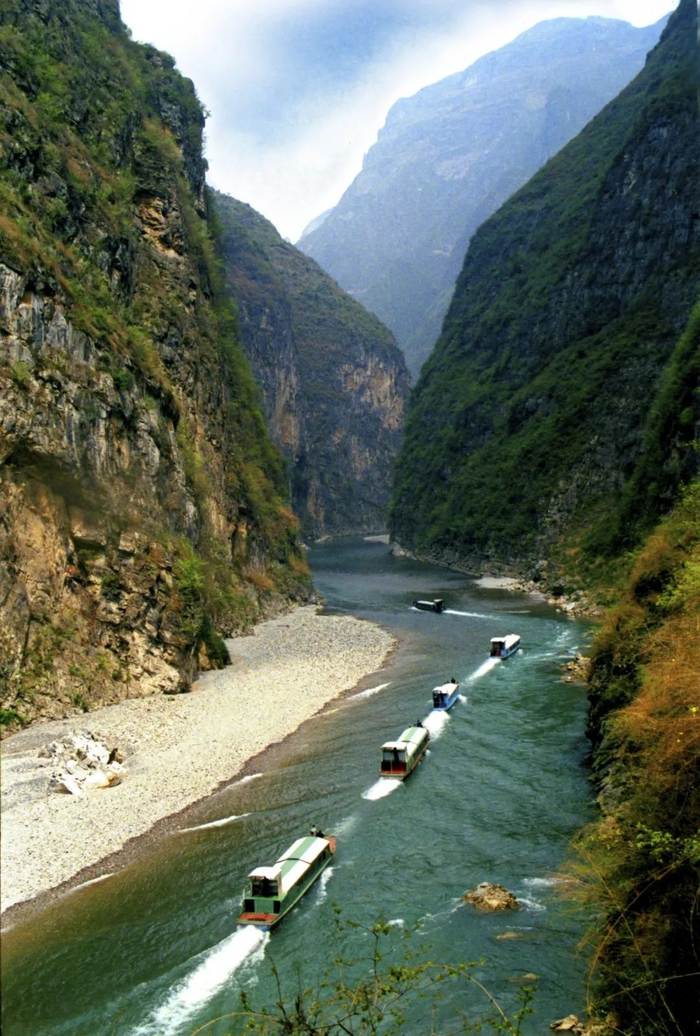 船行庙峡  巫溪县融媒体中心供图