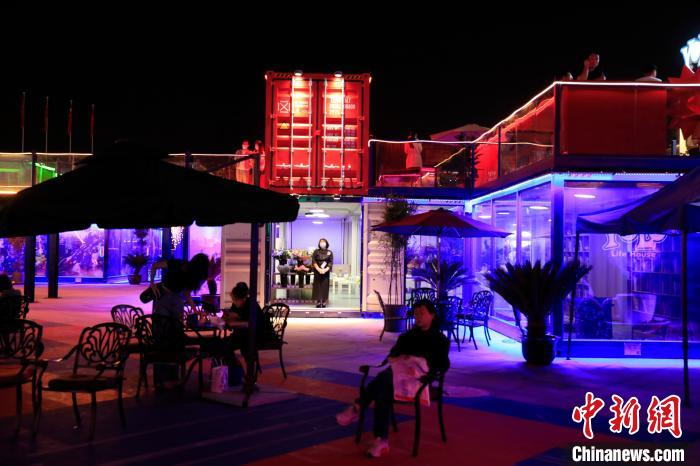 愉悦身心好去处。　沈殿成 摄