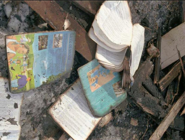  ▲被烧毁的“太阳圣殿教”宣传册