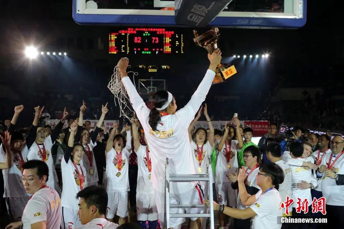 玛雅·摩尔曾率领山西女篮成就WCBA三连冠。中新社发 张云 摄