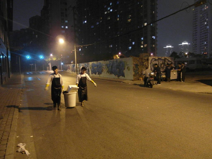 莫干山路夜景，拍摄于2010年11月1日。顾灵 摄