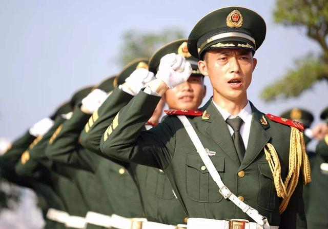 如果发生战争,中国能调动多少兵力?千万军人随时待命