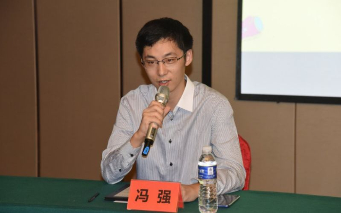 国家体育总局体科所国民体质研究中心副主任冯强授课。主办方供图