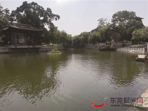 ■整治后的寮步镇香江公园湖涌 记者 范德全 摄