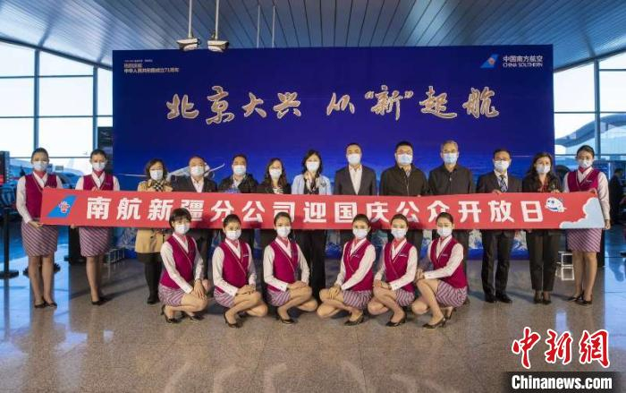     目前南航所有进出疆的国内航班量已基本达到往年旅游旺季的同等水平。　吴涛　摄