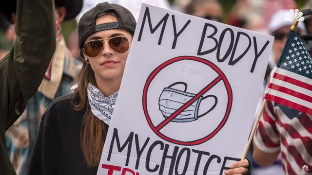 美国爆发的反口罩游行示威&nbsp; 视频截图