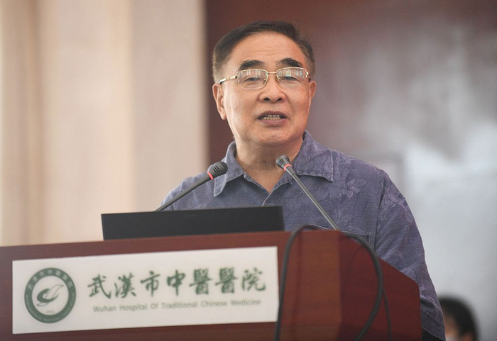  2020年7月24日，张伯礼院士来到武汉市中医医院汉阳院区。图片来自视觉中国