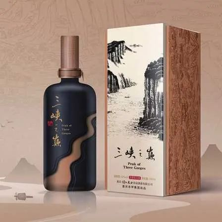 “三峡之巅”诗酒系列 图：奉节县委宣传部