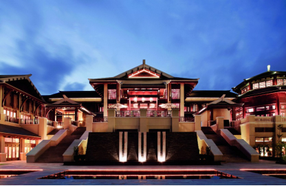 　　金茂三亚亚龙湾丽思卡尔顿酒店