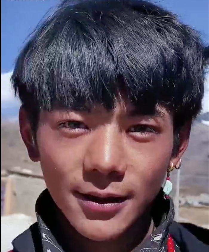 丁真沦为工具人？公司重视发展理塘男团，个个颜值不输丁真