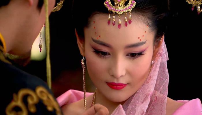 历史上真的有妲己这个人吗,妲己与商朝的灭亡