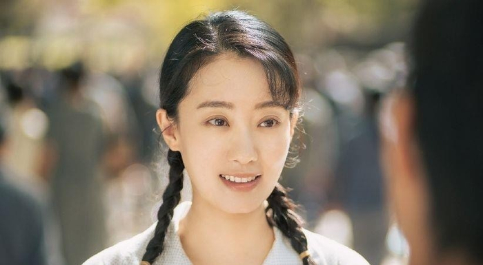 张小斐跳舞好美!李焕英票房10亿福利来了,网友:52亿了你才发?
