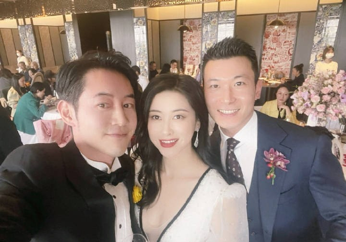 37岁朱珠结婚,神秘老公正脸曝光!肌肉太有型,还是清华老师