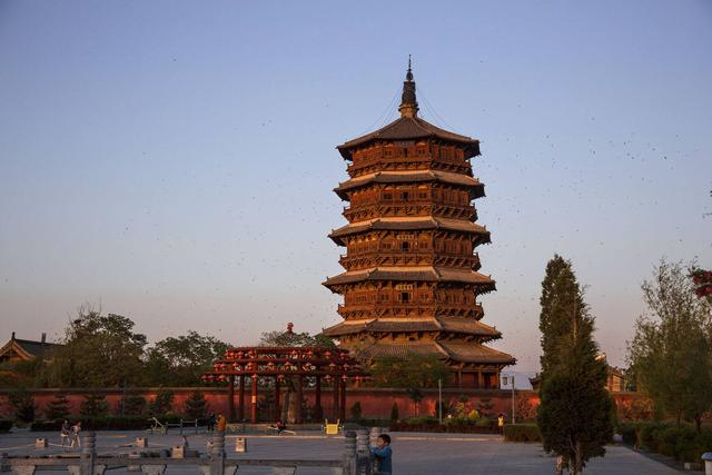 山西一座古建筑，是中国现存最高最古的且唯一一座木构塔式建筑|古塔|古建筑|建筑_新浪新闻