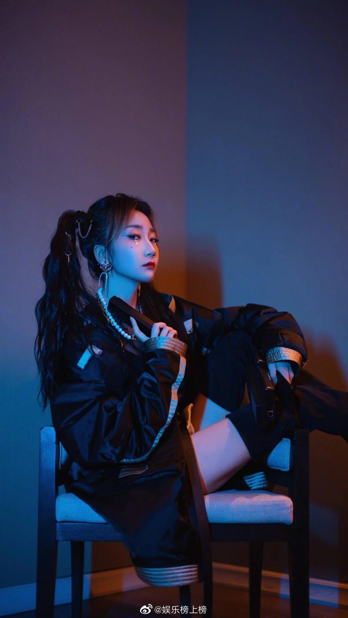 乃万宣布下架自己的知名单曲puma