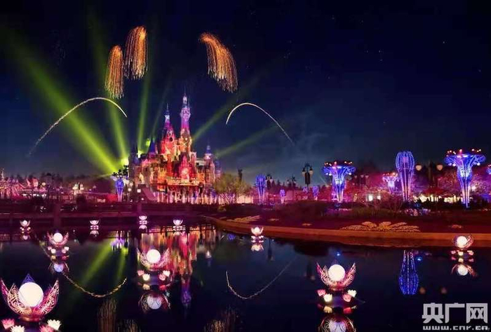 全新“奇梦之光幻影秀”将点亮璀璨夜空（央广网发 受访者供图）