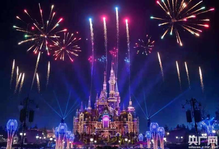 全新“奇梦之光幻影秀”将点亮璀璨夜空（央广网发 受访者供图）