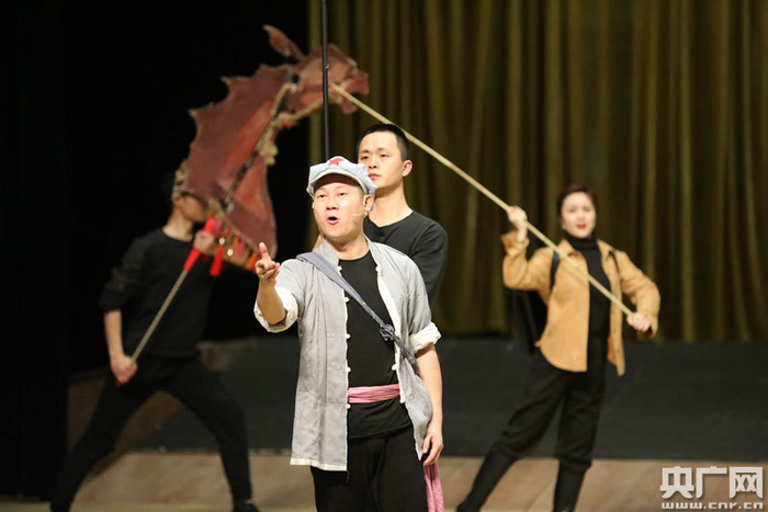 现场紧张联排中