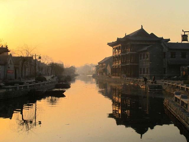 　　图为《古运回望图》——创作采风图片