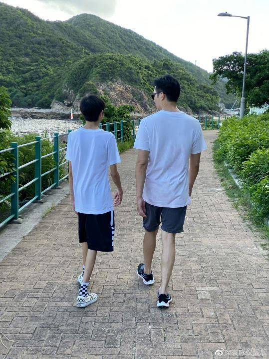 49岁袁咏仪追生二胎做人工受孕打多针因年纪大失败好遗憾