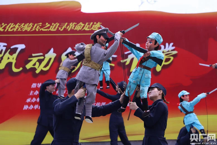 木偶剧《游曦》演出现场。（央广网发 主办方供图）