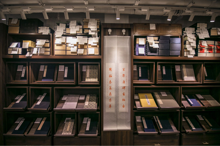 位于南阳共享际的布衣书局 图片由受访者供图