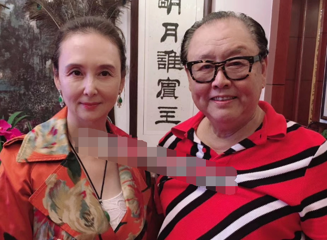 嫦娥下海经商,成功变身为商界女强人,致力于慈善事业|邱佩宁|嫦娥