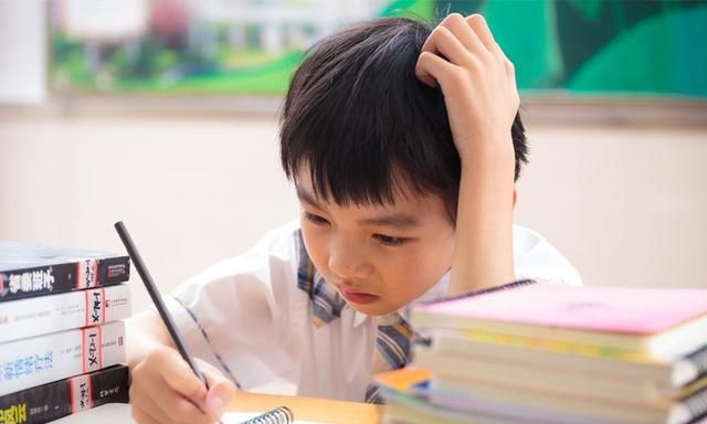 孩子抄作业,是“真抄”还是“假抄”呢?家长要分清