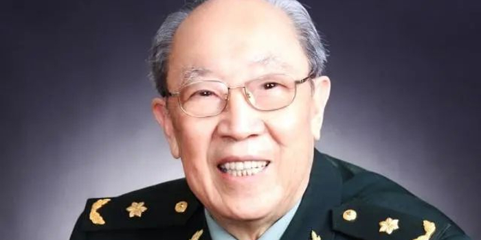 再见吴孟超院士:“中国肝胆外科之父”的传奇人生_手机新浪网