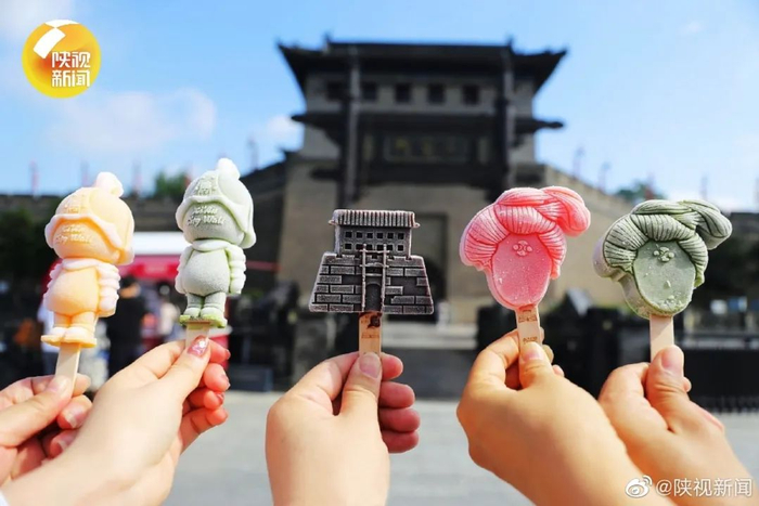 从左至右：羽林军、城墙、雪贵妃 图/陕视新闻